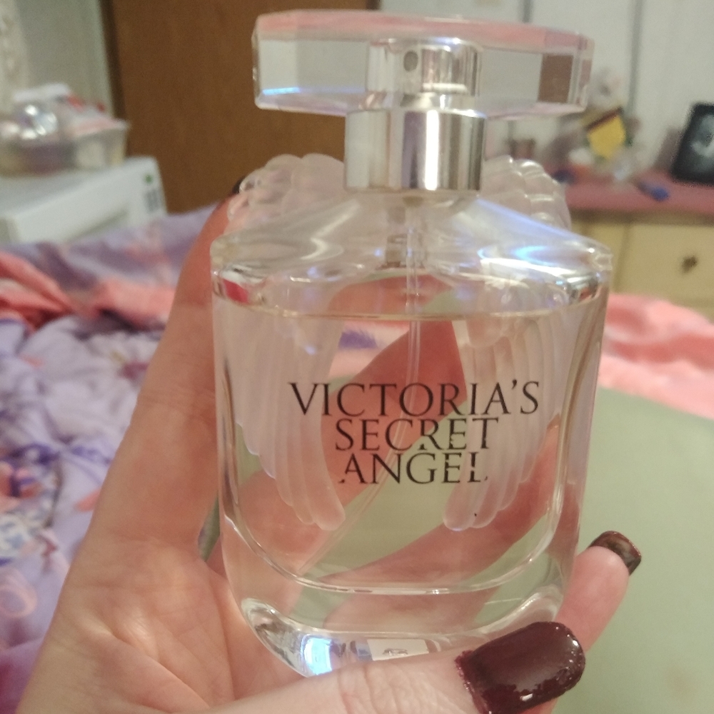 Victoria Secret Angle Purfume